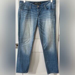 Express Women's Stella Low Rise Light Wash Skinny Jeans